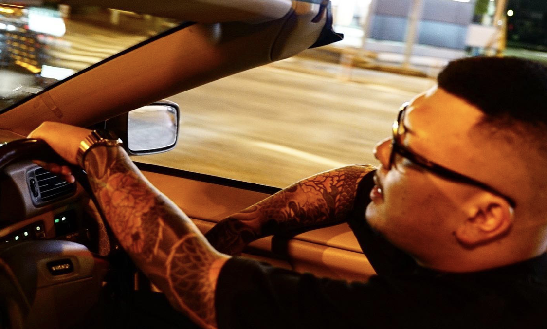 ラッパーKENNYGのプロフィール紹介｜その壮絶な生い立ちから最新の人気曲まで徹底解説 pucho henza